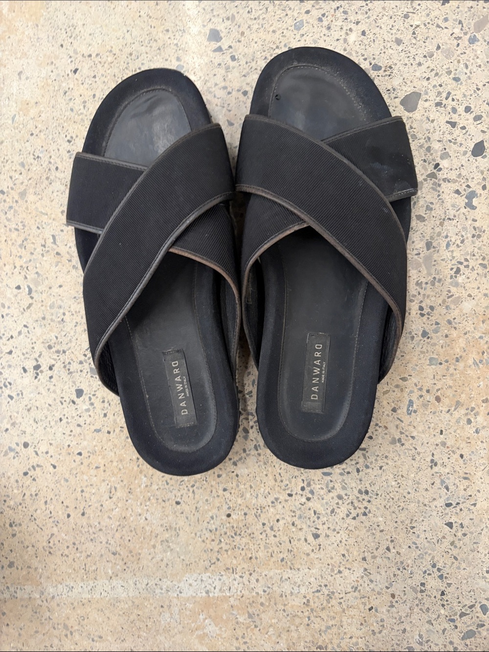 Black Crisscross Slide Sandals - Dani Ward (Visible Logo)